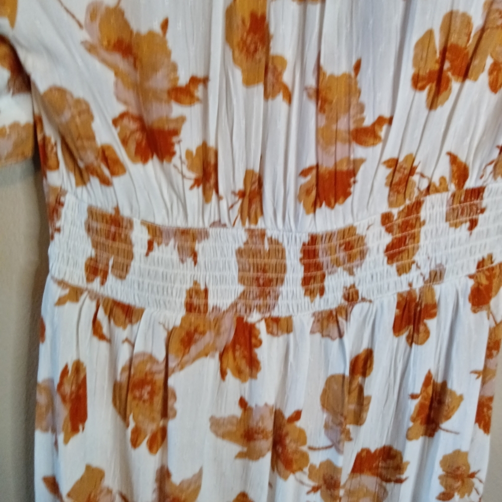 Altar'd State Stacie Floral Midi Dress Small NWT - Picture 9 of 14